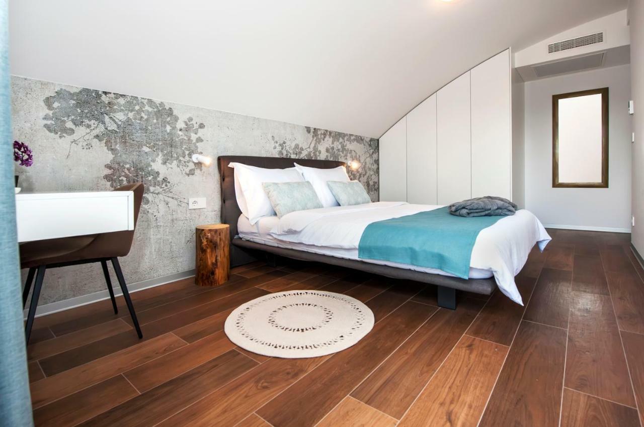 The Q Superior - A Penthouse With Jacuzzi And Sauna Ровинь Экстерьер фото