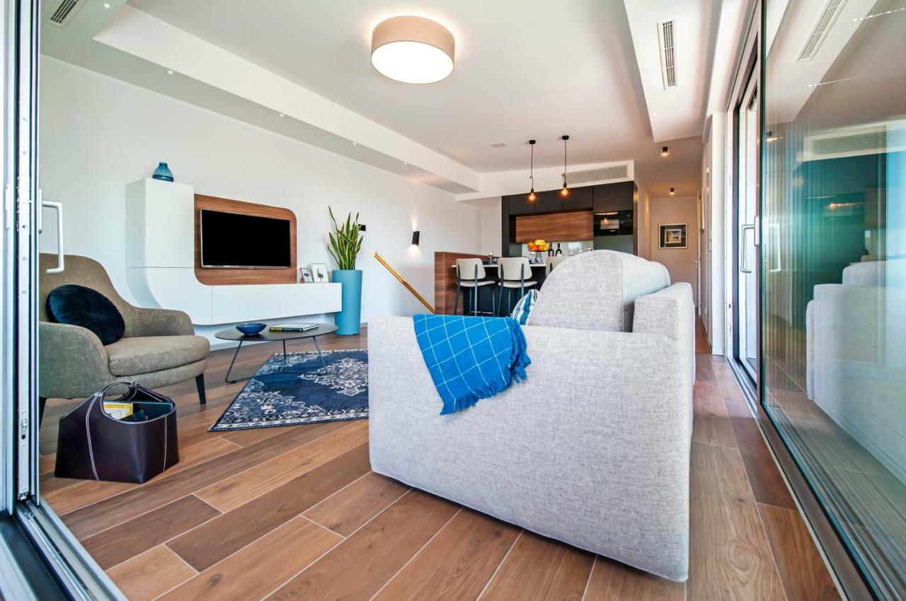 The Q Superior - A Penthouse With Jacuzzi And Sauna Ровинь Экстерьер фото